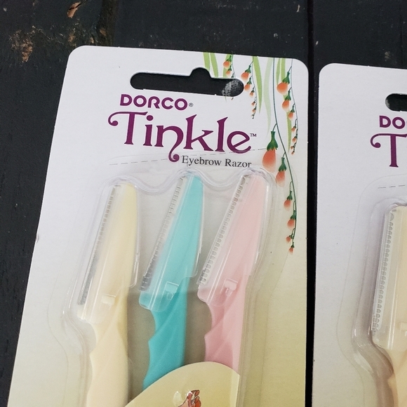 Dorco Tinkle Razor NIP Pack of 3 9 Pieces Eyebrow Face Shaver - Picture 3 of 4